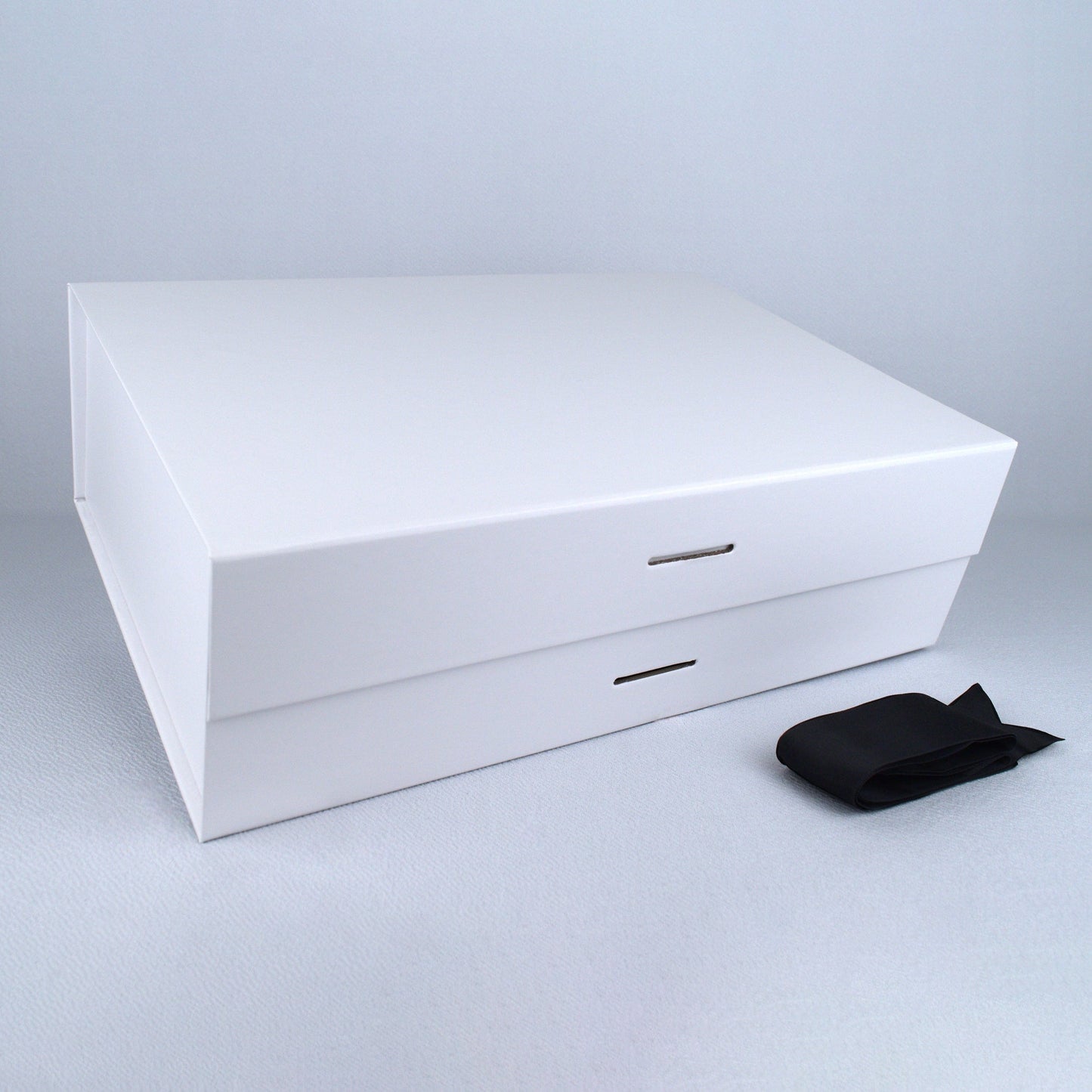 White / Medium - 8.25" x 5" x 4.5" Custom Magnetic Closure Removable Ribbon Box - Corporate Gifts