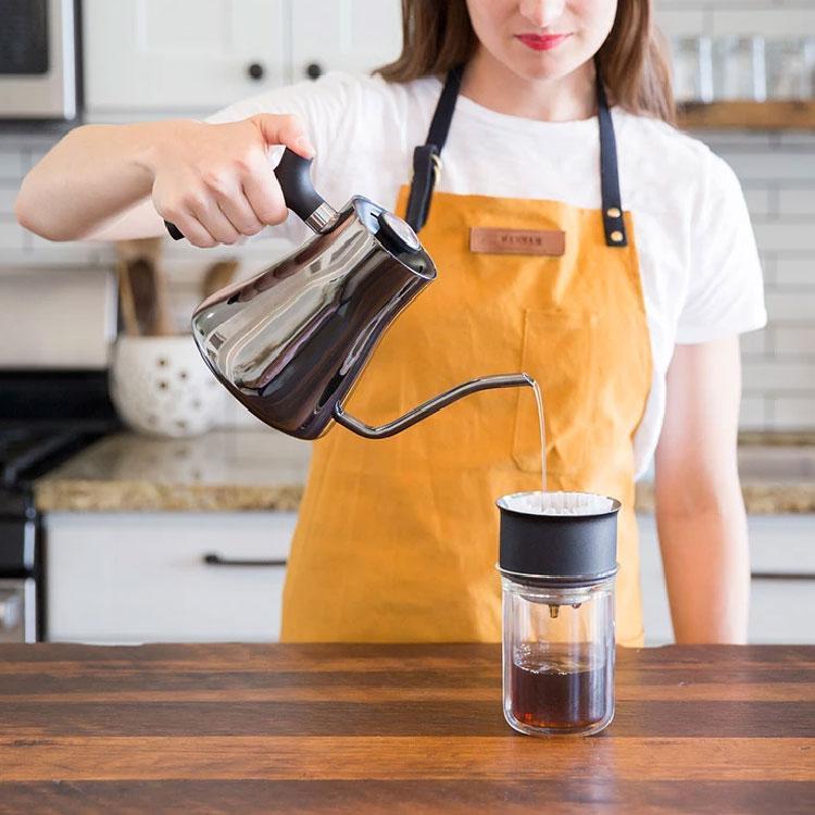  Fellow Stagg [XF] Pour-Over Coffee Maker Set - Kit Includes  Stagg [XF] Pour-Over Dripper, Stagg Double Wall Glass Carafe, and 30 Paper  Filters : Home & Kitchen