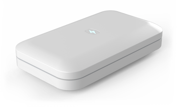 https://www.cloveandtwine.com/cdn/shop/products/custom-phonesoap-3-0-uv-sanitizer-charger-technology-15255761256536_600x.png?v=1596657337